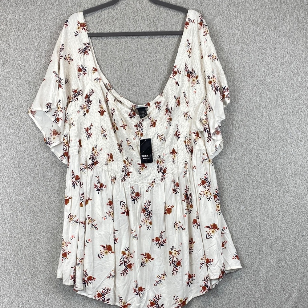 Torrid blouse smocked short sleeve babydoll floral size 6X cottagecore